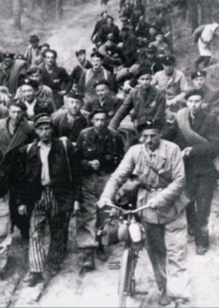 Prisoners from Sachsenhausen on a death march to Crivitz